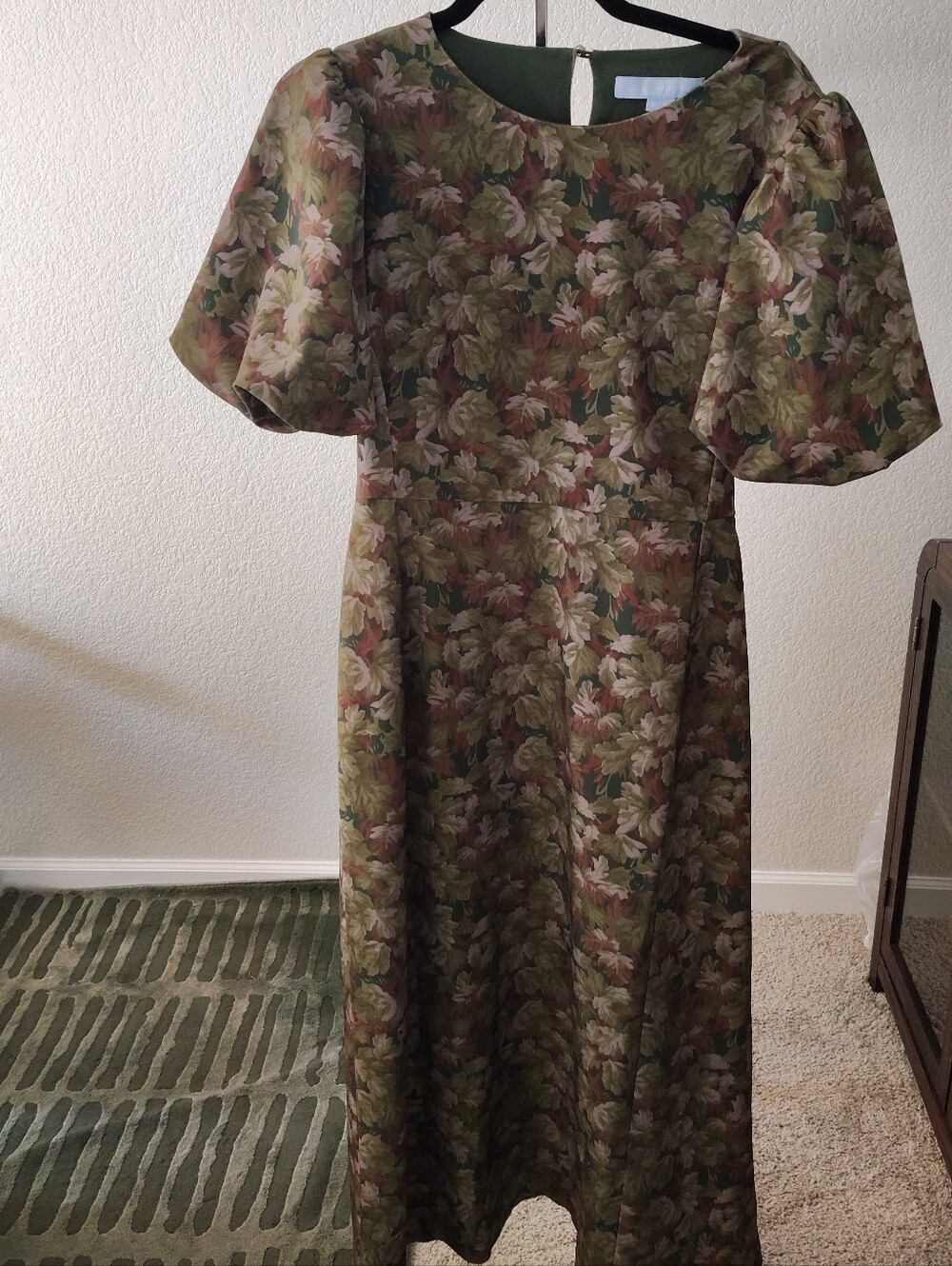 Hill House Home Green Oak Leaf Botanical Print Puff Sleeve Maxi Dress Size M